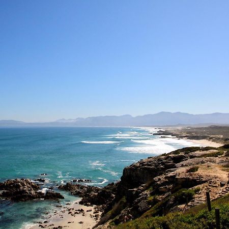 Sea Star Cliff Villa Gansbaai Eksteriør billede